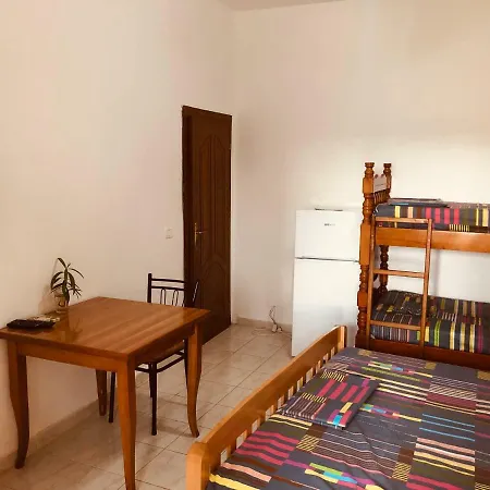 Pensión Dhoma Plazhi Spille